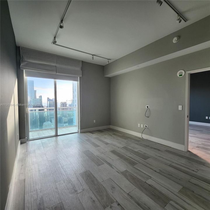 Recently Rented: $4,700 (2 beds, 2 baths, 1101 Square Feet)