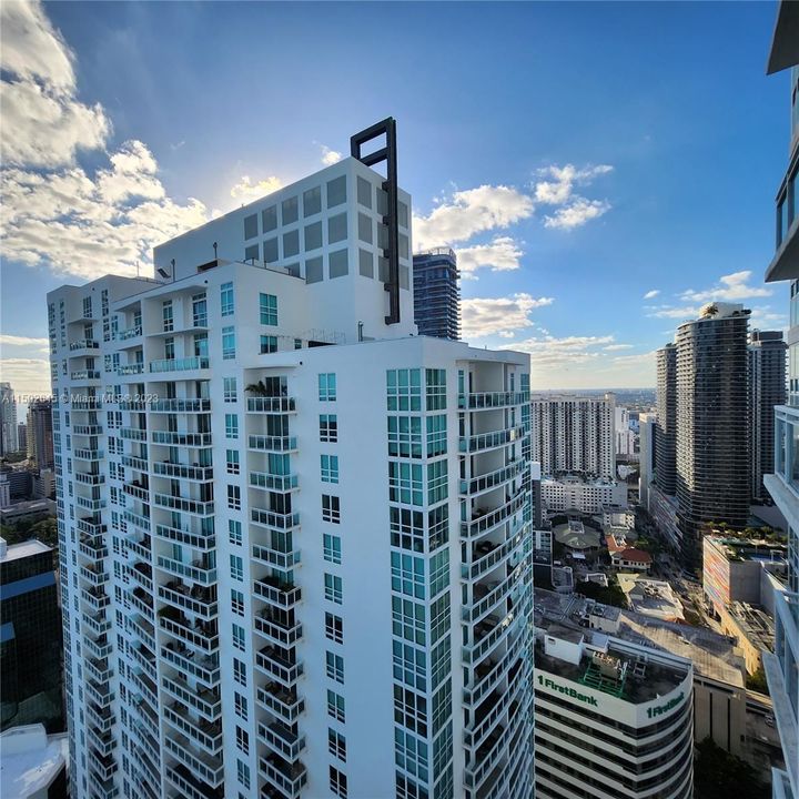 Recently Rented: $4,700 (2 beds, 2 baths, 1101 Square Feet)