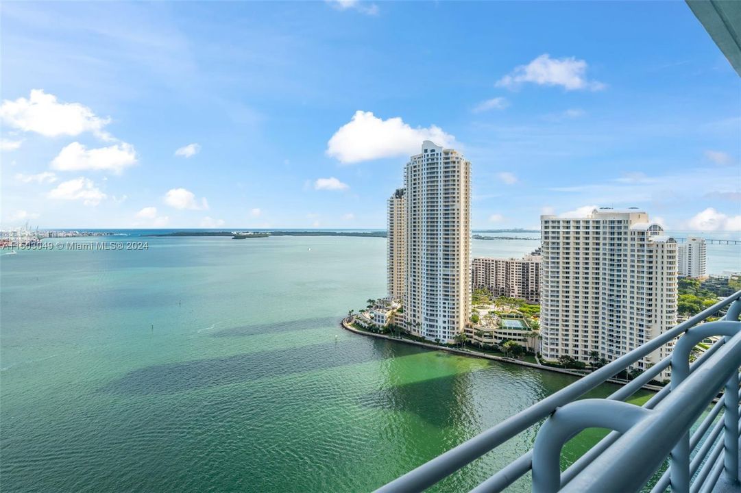 Recently Sold: $875,000 (3 beds, 2 baths, 1416 Square Feet)