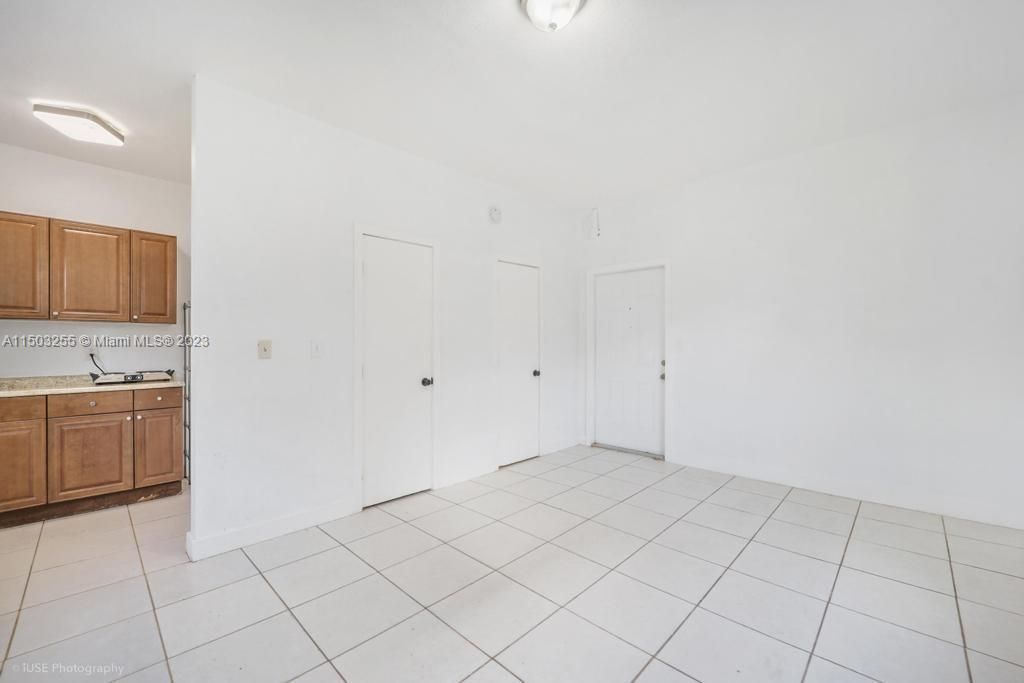 Active With Contract: $995,000 (0 beds, 0 baths, 4154 Square Feet)