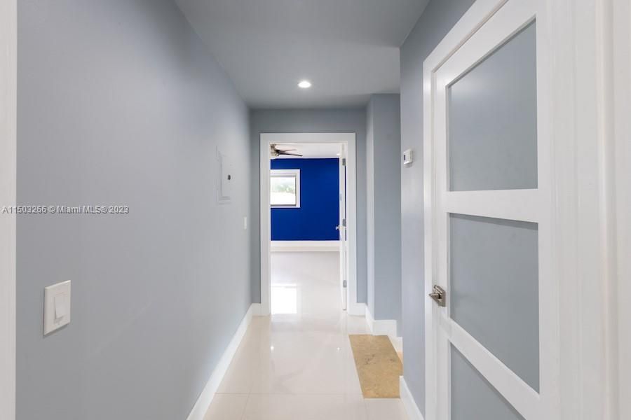 Recently Rented: $3,750 (3 beds, 3 baths, 1880 Square Feet)