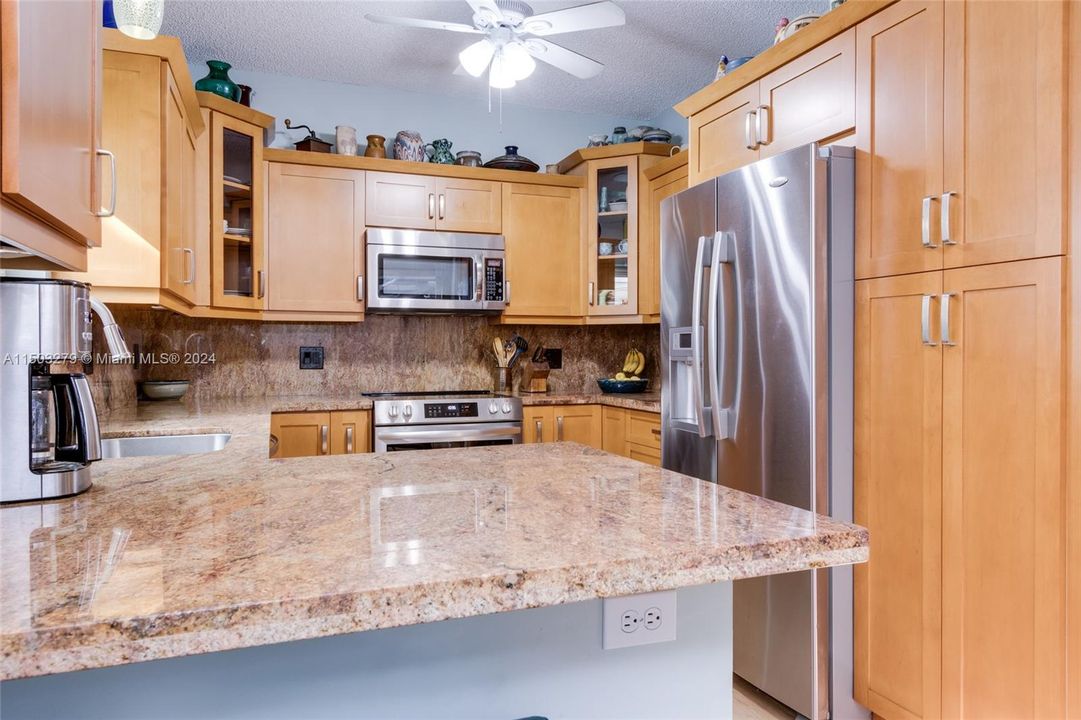 Recently Sold: $679,000 (3 beds, 2 baths, 1748 Square Feet)