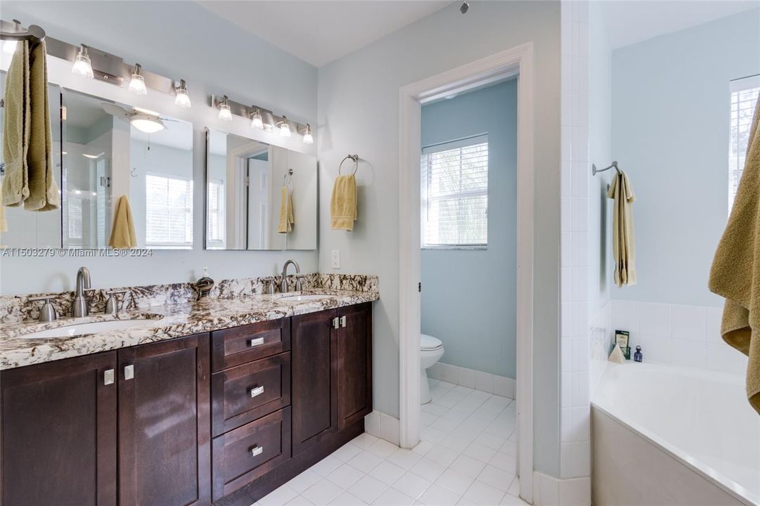 Recently Sold: $679,000 (3 beds, 2 baths, 1748 Square Feet)