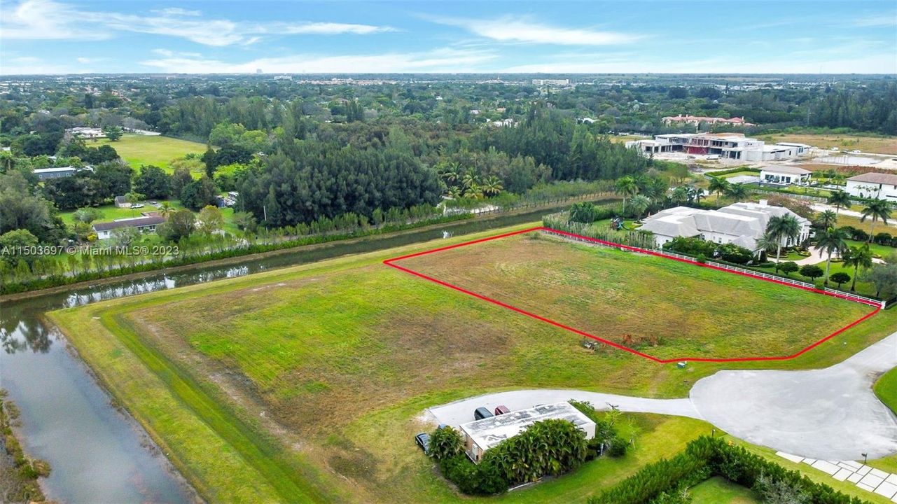 Recently Sold: $2,295,000 (2.26 acres)