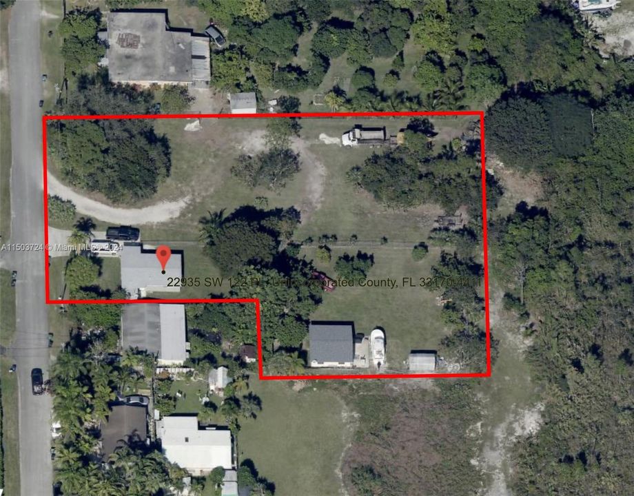 Recently Sold: $1,150,000 (0.86 acres)
