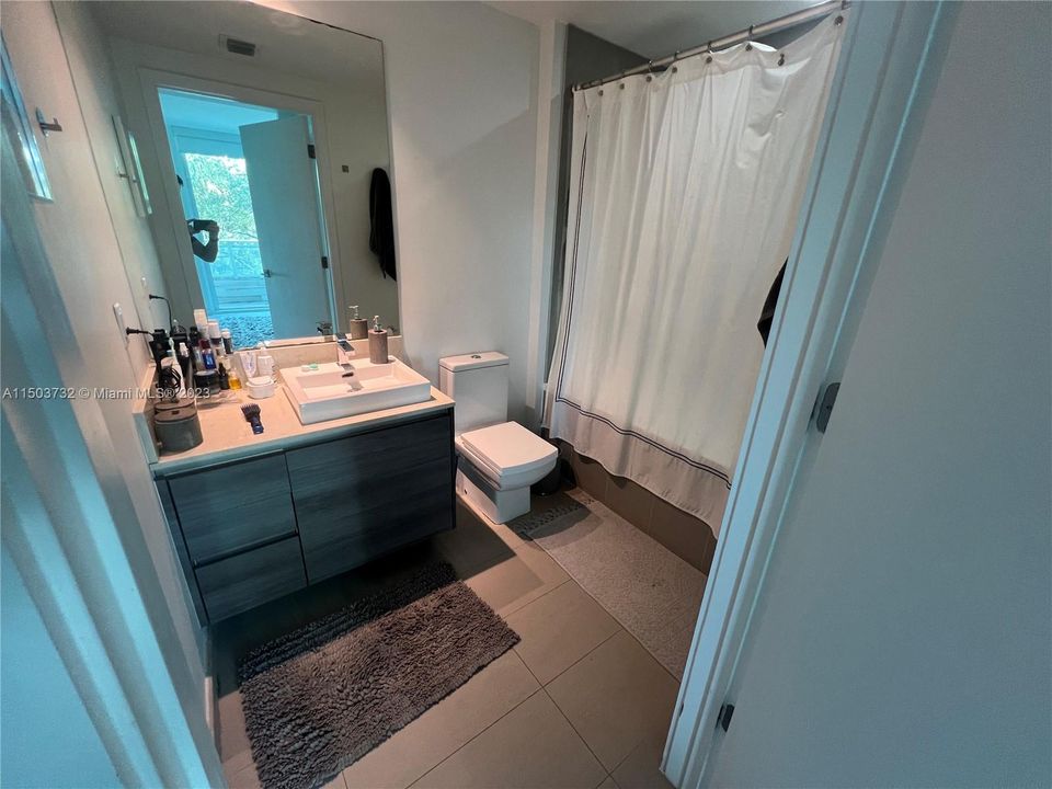 Недавно продано: $650,000 (1 спален, 1 ванн, 849 Квадратных фут)