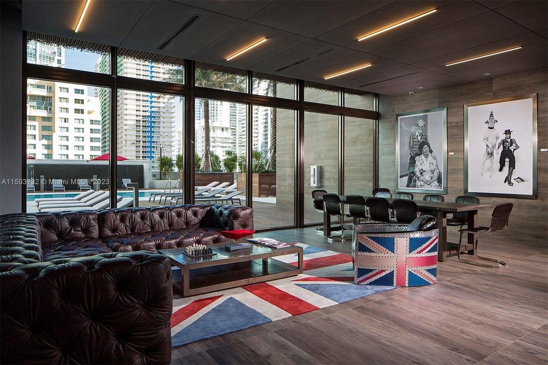 Недавно продано: $650,000 (1 спален, 1 ванн, 849 Квадратных фут)