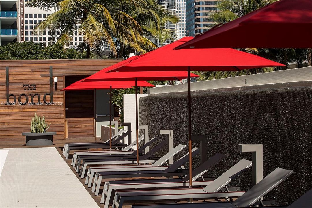 Недавно продано: $650,000 (1 спален, 1 ванн, 849 Квадратных фут)