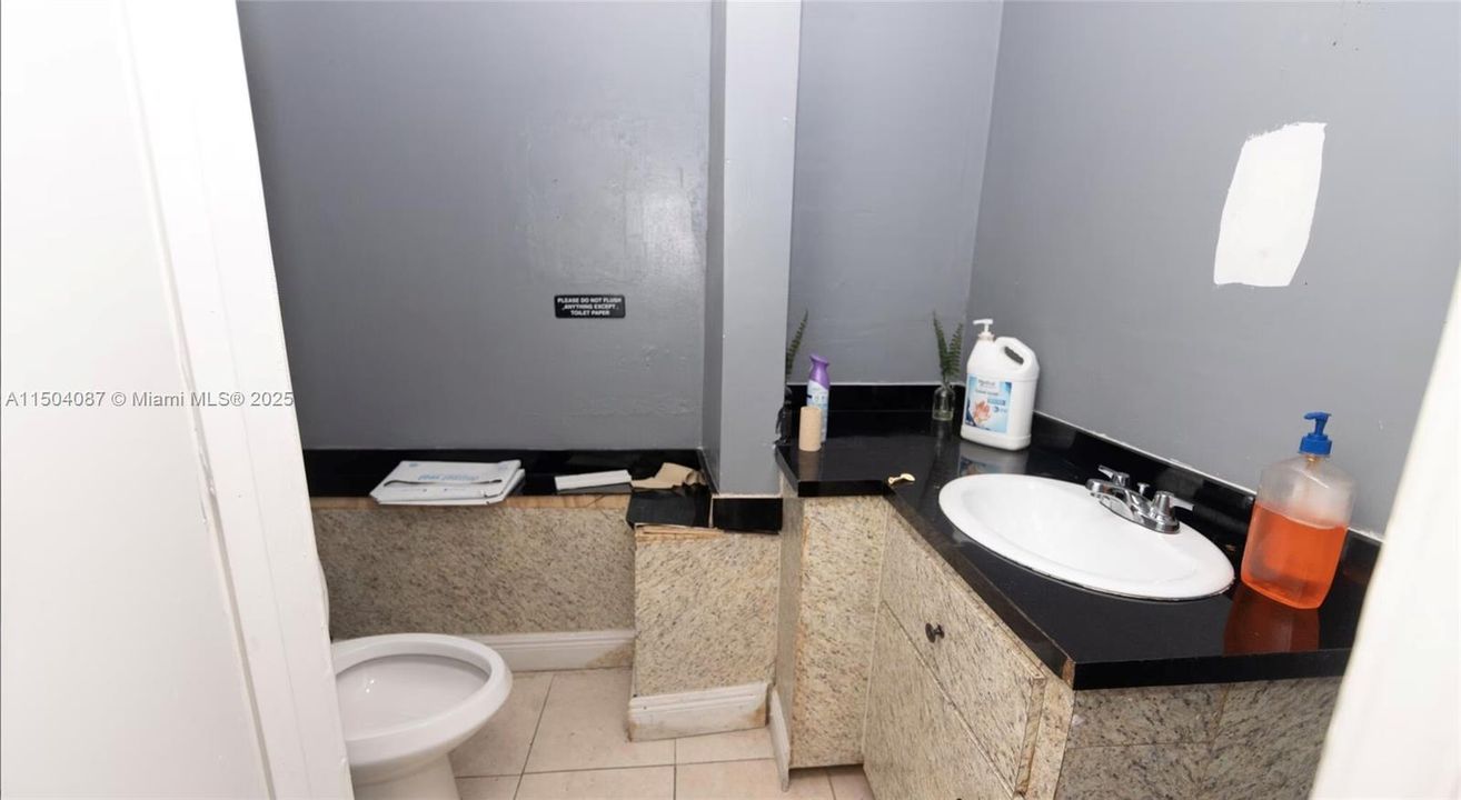 待售: $1,850,000 (0 贝兹, 0 浴室, 0 平方英尺)