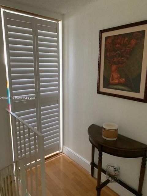 Recently Rented: $2,150 (1 beds, 1 baths, 1125 Square Feet)