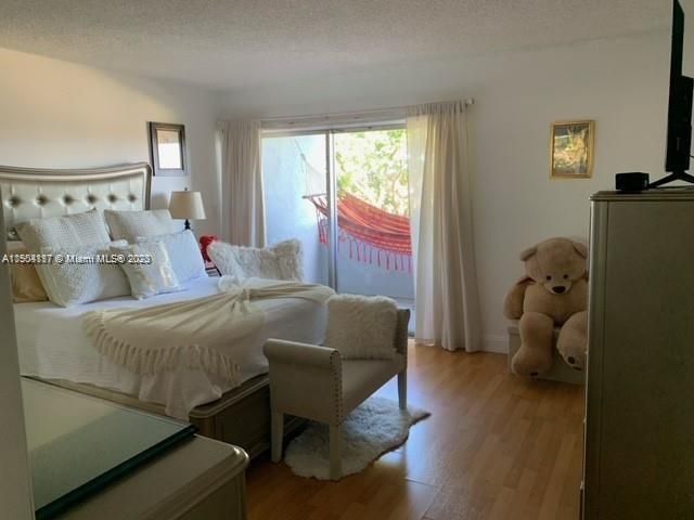 Recently Rented: $2,150 (1 beds, 1 baths, 1125 Square Feet)