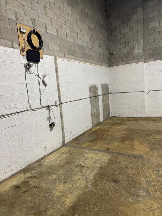 Recently Rented: $2,500 (0 beds, 0 baths, 0 Square Feet)