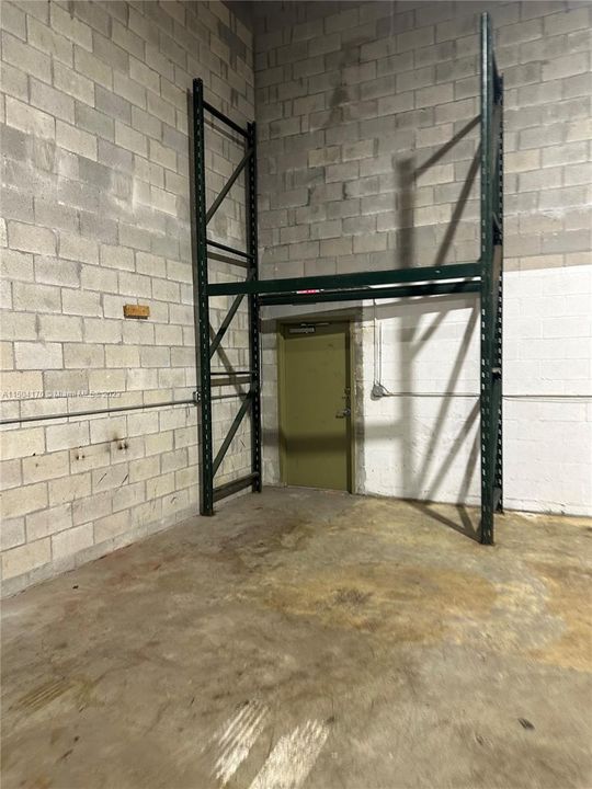 Recently Rented: $2,500 (0 beds, 0 baths, 0 Square Feet)