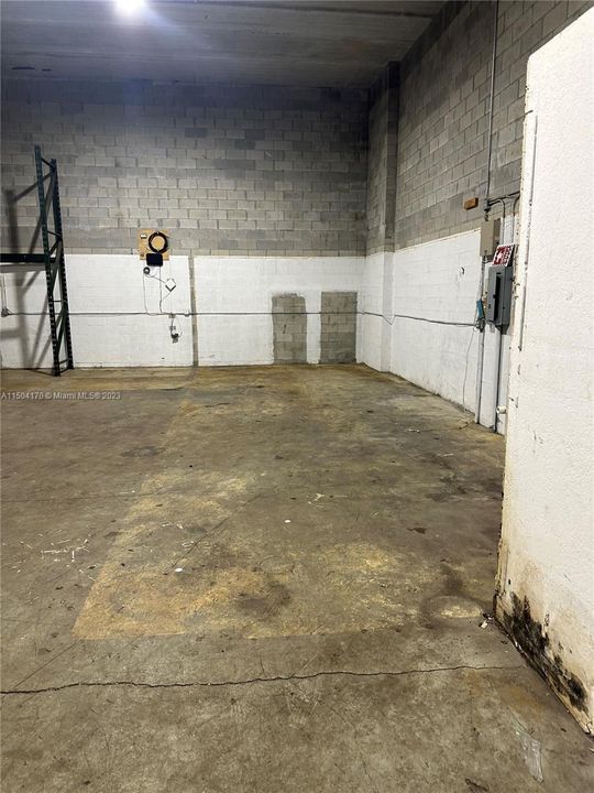 Recently Rented: $2,500 (0 beds, 0 baths, 0 Square Feet)