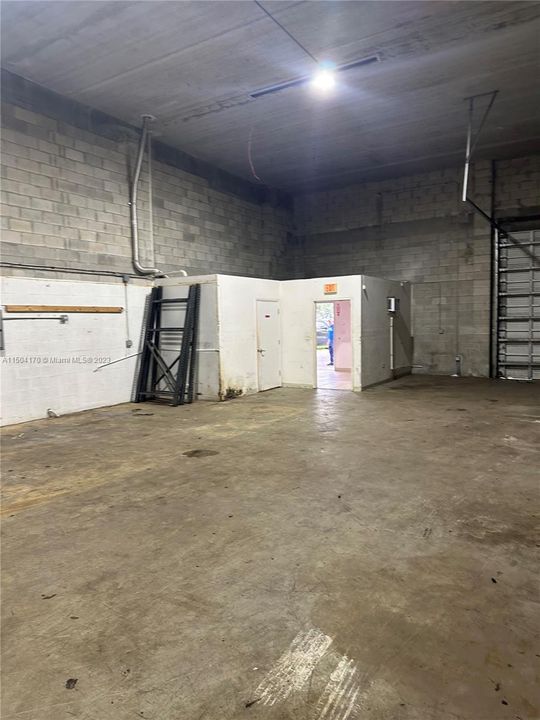 Recently Rented: $2,500 (0 beds, 0 baths, 0 Square Feet)