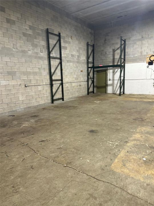 Recently Rented: $2,500 (0 beds, 0 baths, 0 Square Feet)