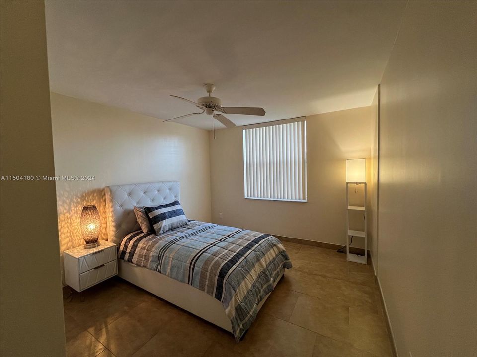 Recientemente alquilado: $2,150 (2 camas, 2 baños, 1020 Pies cuadrados)