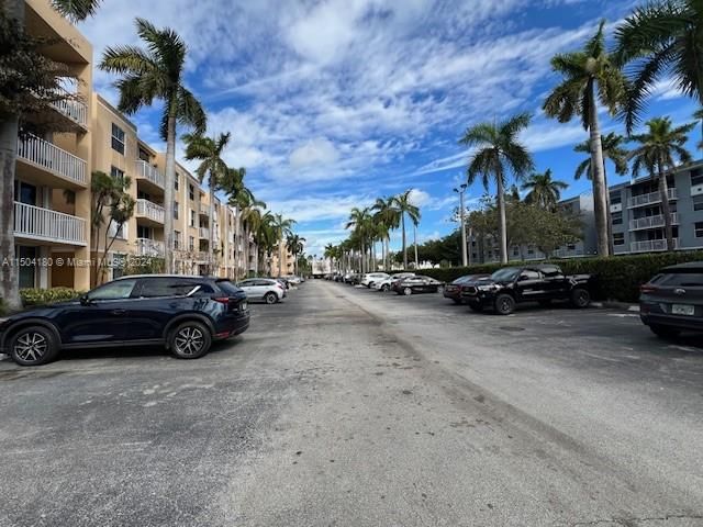 Recientemente alquilado: $2,150 (2 camas, 2 baños, 1020 Pies cuadrados)