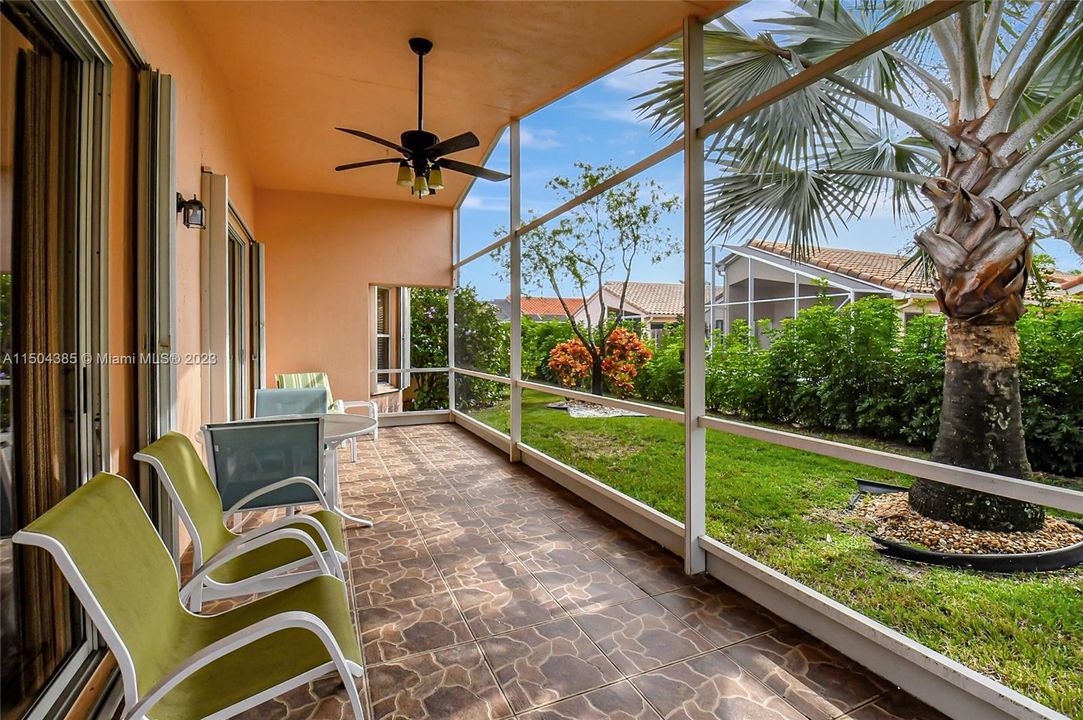 Recently Sold: $399,900 (3 beds, 2 baths, 1852 Square Feet)