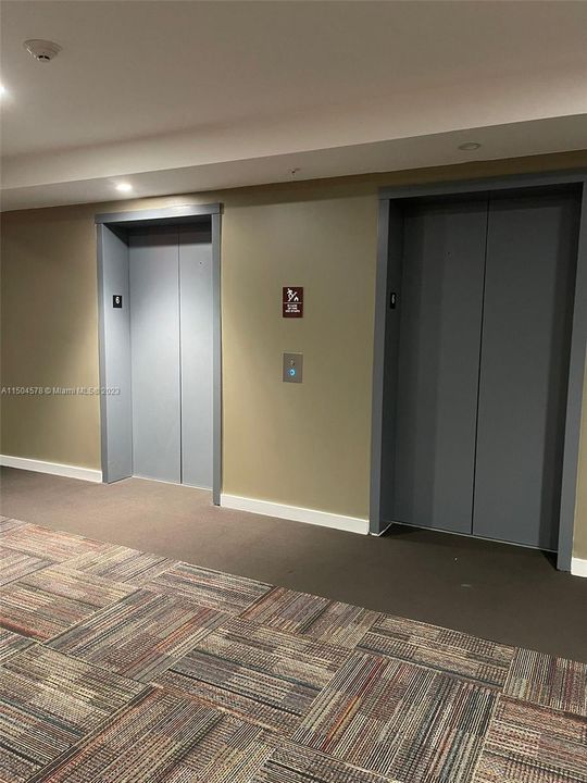 Recently Rented: $2,890 (2 beds, 2 baths, 1130 Square Feet)