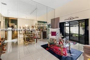 Recently Rented: $3,400 (3 beds, 2 baths, 1624 Square Feet)