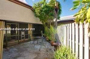 Recently Rented: $3,400 (3 beds, 2 baths, 1624 Square Feet)