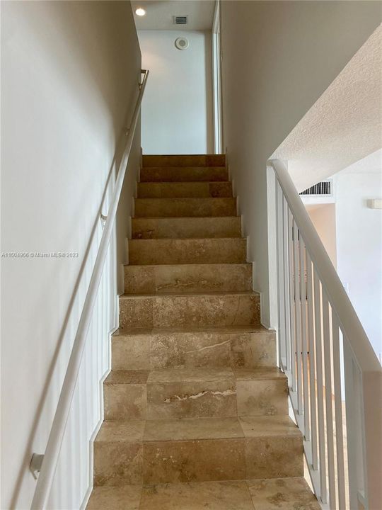 Recently Rented: $3,500 (2 beds, 2 baths, 1279 Square Feet)