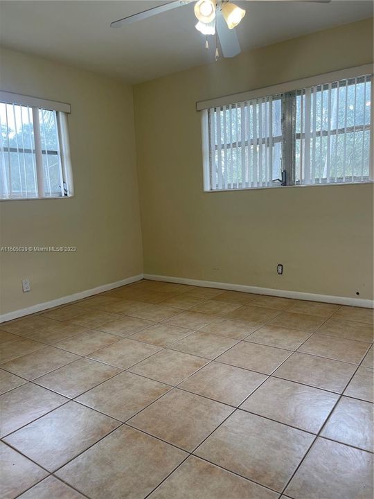 Recently Rented: $1,800 (2 beds, 1 baths, 0 Square Feet)