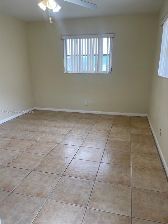 Recently Rented: $1,800 (2 beds, 1 baths, 0 Square Feet)