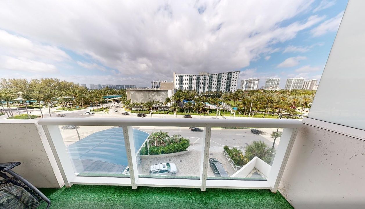 For Sale: $117,500 (0 beds, 1 baths, 360 Square Feet)