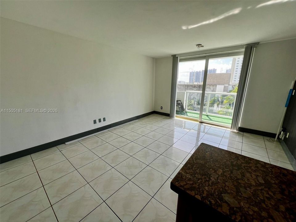 For Sale: $117,500 (0 beds, 1 baths, 360 Square Feet)