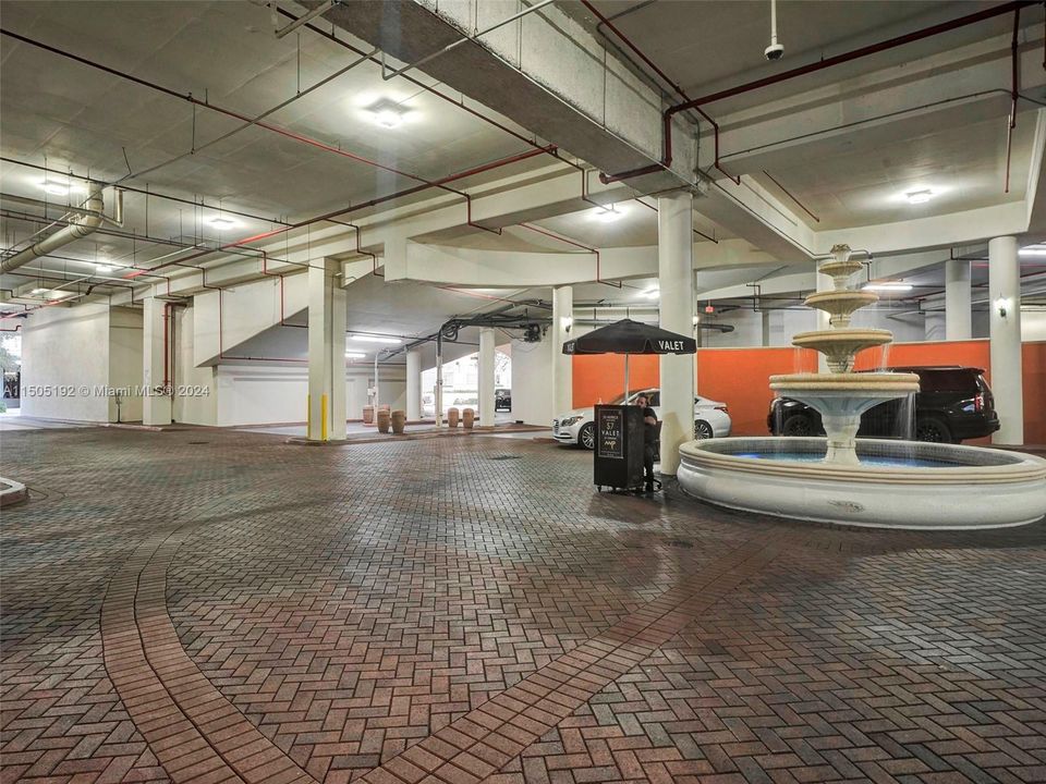 Recently Sold: $755,000 (2 beds, 2 baths, 1202 Square Feet)