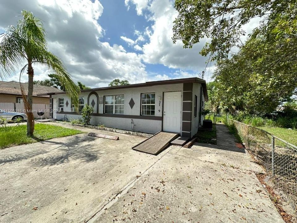 Recently Sold: $275,000 (0 beds, 0 baths, 1126 Square Feet)