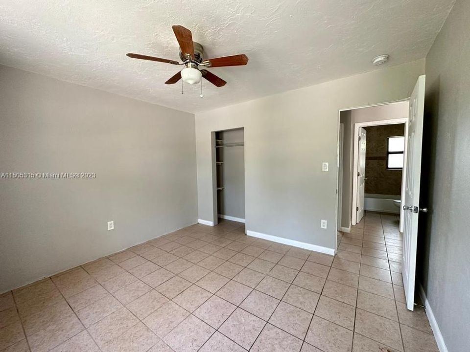 Recently Sold: $275,000 (0 beds, 0 baths, 1126 Square Feet)