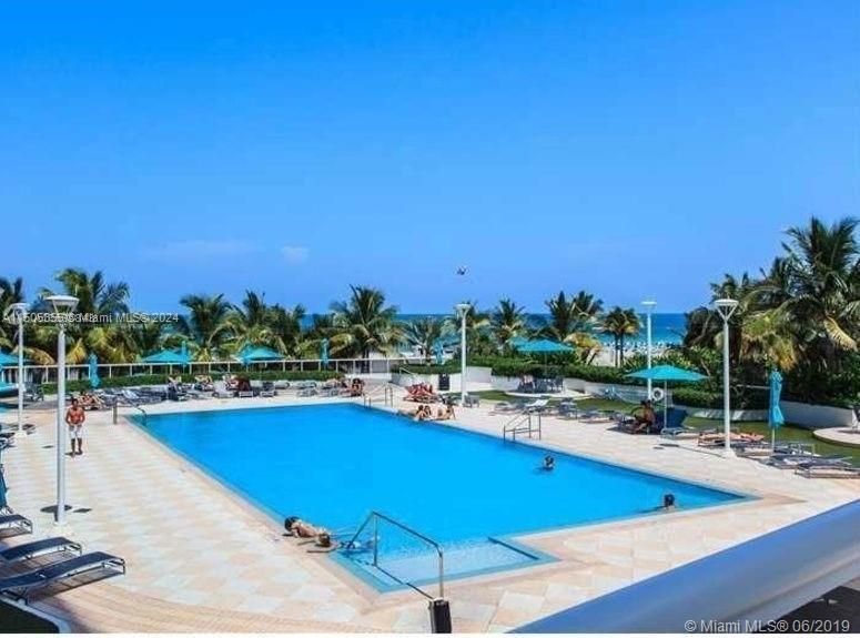 Recently Rented: $2,850 (1 beds, 1 baths, 865 Square Feet)