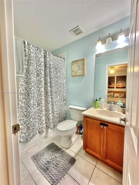 Recently Rented: $2,500 (2 beds, 2 baths, 1068 Square Feet)