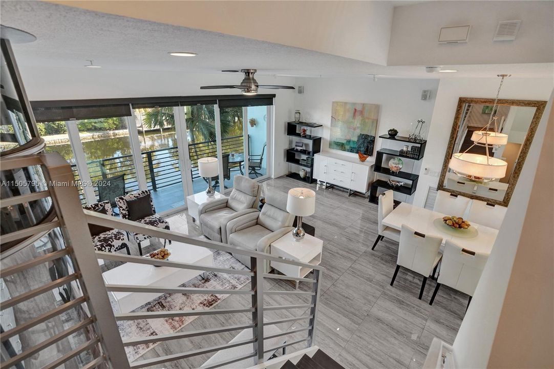 Recently Sold: $1,049,000 (3 beds, 2 baths, 2152 Square Feet)