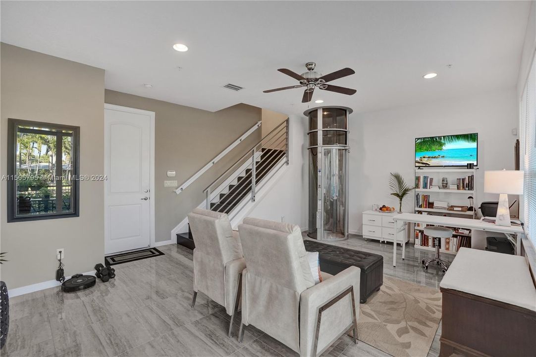 Recently Sold: $1,049,000 (3 beds, 2 baths, 2152 Square Feet)