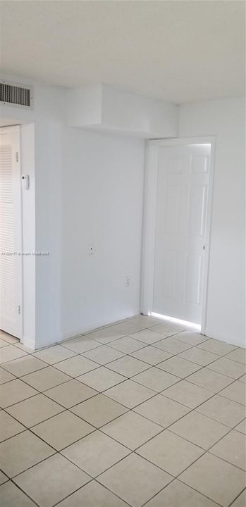 Recientemente alquilado: $1,900 (2 camas, 1 baños, 639 Pies cuadrados)