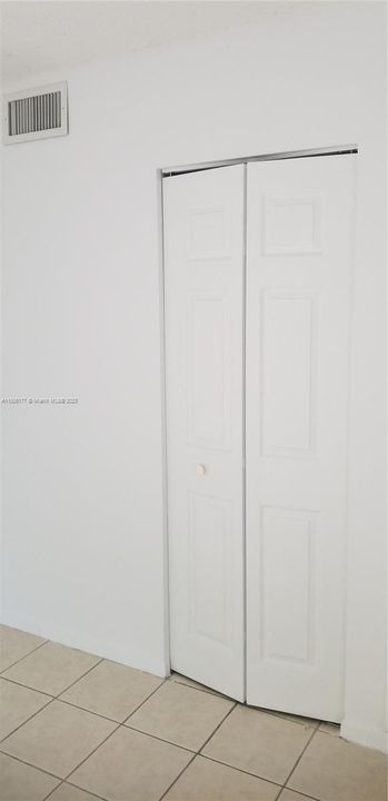 Recientemente alquilado: $1,900 (2 camas, 1 baños, 639 Pies cuadrados)