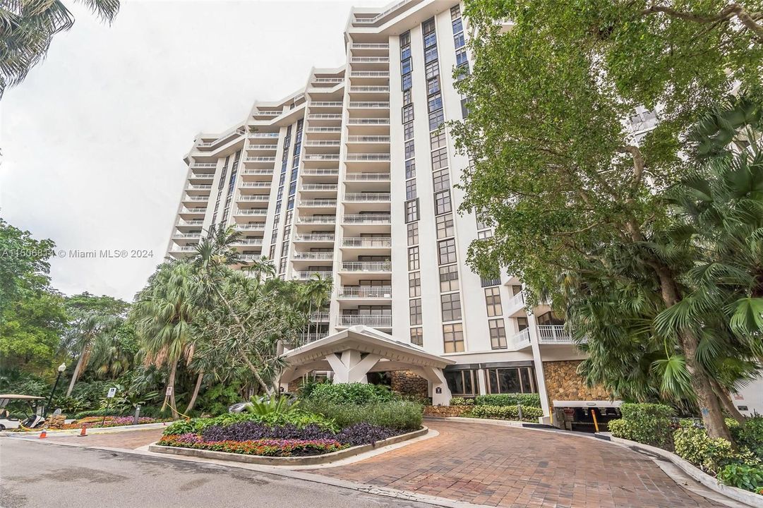 最近售出: $475,000 (2 贝兹, 2 浴室, 1535 平方英尺)