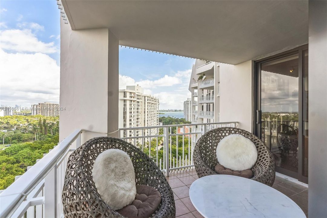 最近售出: $475,000 (2 贝兹, 2 浴室, 1535 平方英尺)