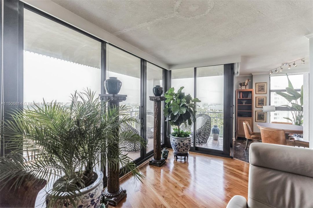 最近售出: $475,000 (2 贝兹, 2 浴室, 1535 平方英尺)