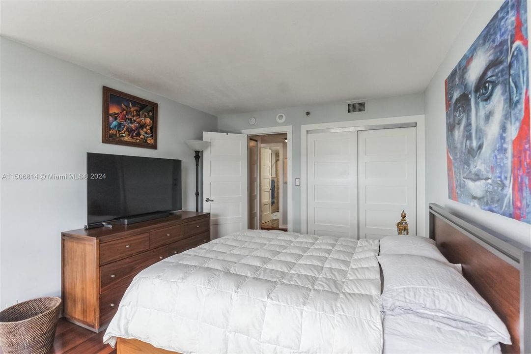 最近售出: $475,000 (2 贝兹, 2 浴室, 1535 平方英尺)