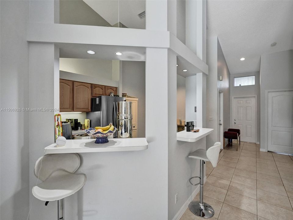 Recently Sold: $429,000 (2 beds, 2 baths, 1308 Square Feet)