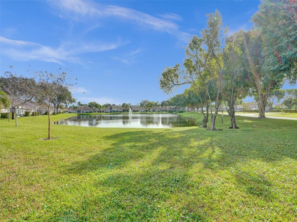 Recently Sold: $429,000 (2 beds, 2 baths, 1308 Square Feet)