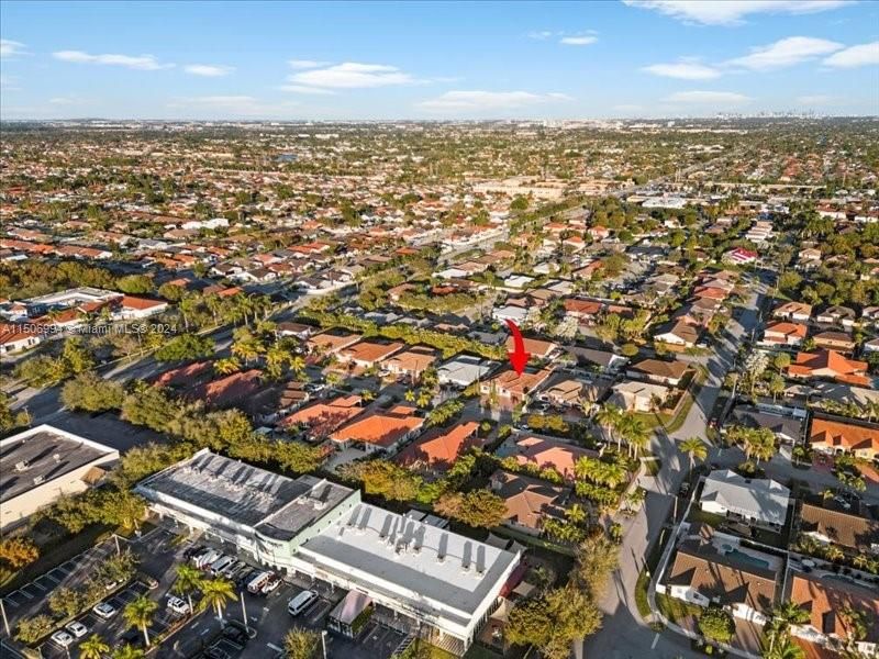 Recently Sold: $1,100,000 (4 beds, 3 baths, 2694 Square Feet)