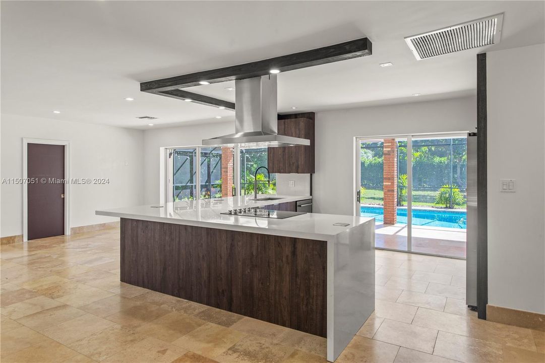 Recently Sold: $1,499,000 (3 beds, 2 baths, 2148 Square Feet)