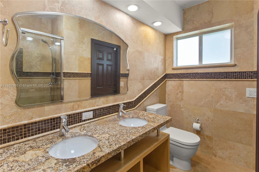 Recently Sold: $1,499,000 (3 beds, 2 baths, 2148 Square Feet)