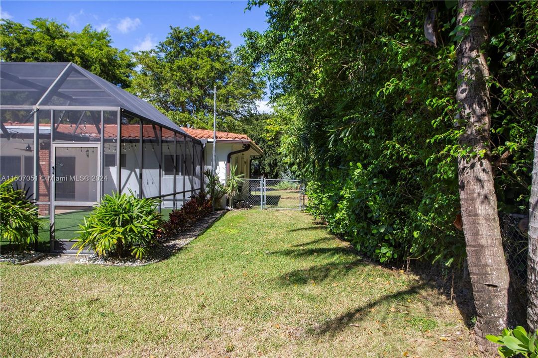 Recently Sold: $1,499,000 (3 beds, 2 baths, 2148 Square Feet)